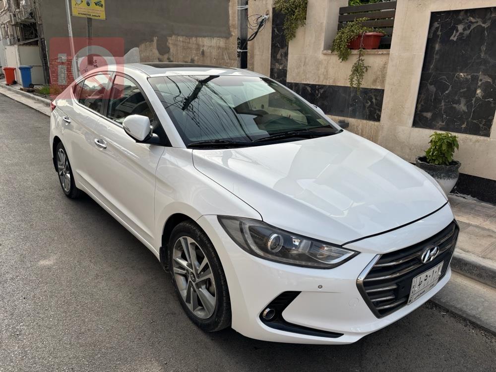 Hyundai Elantra